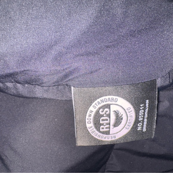 Aritzia Black “The Super Mini Puffer” Jacket - Picture 7 of 8